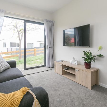 Mount Iron Apartment Wanaka Extérieur photo